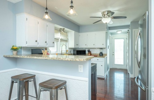 Des Moines Casa | Cozy Waterbury VRBO next to Willow on Grand Events Center and Val Air Ballroom