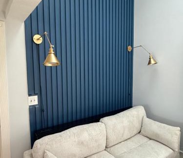 Warwick Casa | Cozy Waterfront Cottage - Sleeps 4