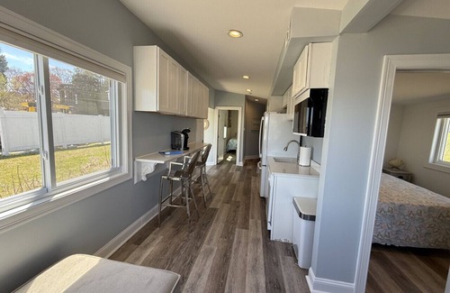 Mystic - New London Casa | Cozy waterfront cottage