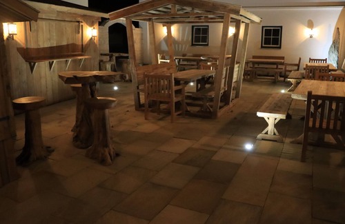 Vilsbiburg Apartamento | Cozy wedding chalet (24sqm) for up to 4 people