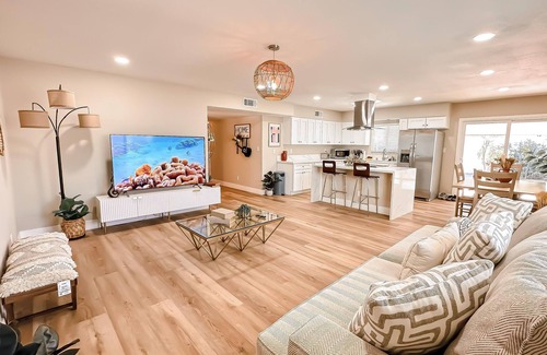 Winchester Casa | Cozy western retreat house, Las Vegas
