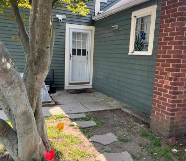 North Weymouth Apartamento | Cozy Weymouth cottage, walk to beach