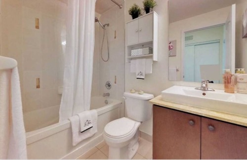 Fisherville Casa | Cozy, whole Townhouse close to York U