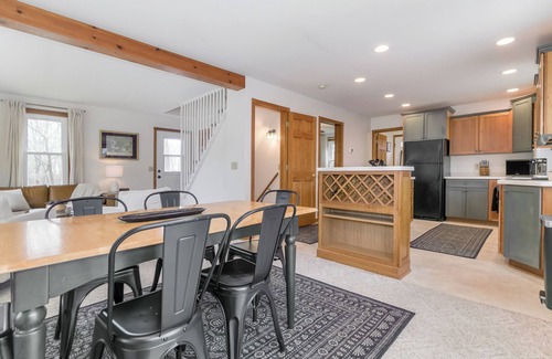Portage Casa | Cozy Winter Woods Retreat Near Cascade Ski, Wisconsin Dells & Devil’s Lake