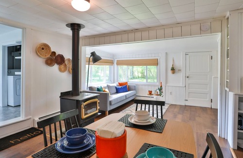 West Shokan Cabaña | Cozy Wood burning Stove in Heart of Catskills