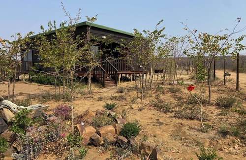 Palapye Cabina | Cozy wooden cabin overlooking the foot of the Tswapong Hills in Palapye.