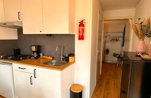 Zuidwolde Cabina | Cozy woodland retreat hideaway nestled in serene forest beauty. Pet-Friendly!