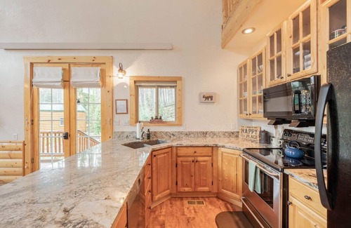 Crystal Lake Cabina | Beautiful, private cabin with room for the family
