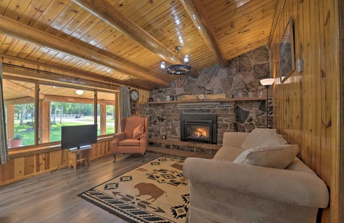 Pinedale Casa | Cozy WY Home Rivers, Lakes, Mountains, Wildlife