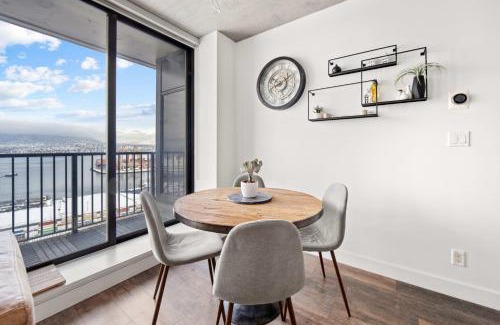 Gastown Apartamento | Cozy Yet Stylish 2-Bedroom Suite in the Heart of Vancouver