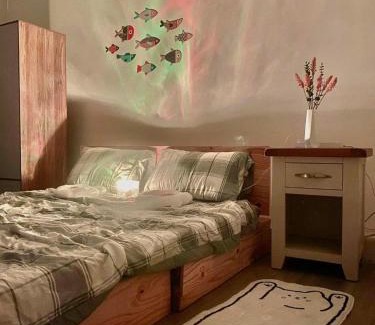 District 12 Cama Y Desayuno | Cozynest Homestay n Cinema