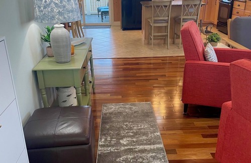 Chincoteague Casa | CoZyQ is a 2-bedroom, 2 full baths cottage in charming Chincoteague Island, VA