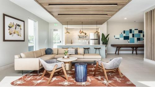 Indianapolis Apartamento | CozySuites AYR