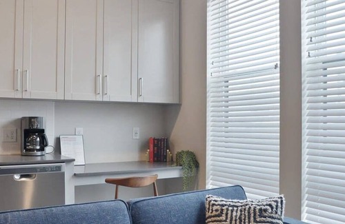 Lower Lawrenceville Apartamento | Cozysuites Dream SDO Lawrenceville
