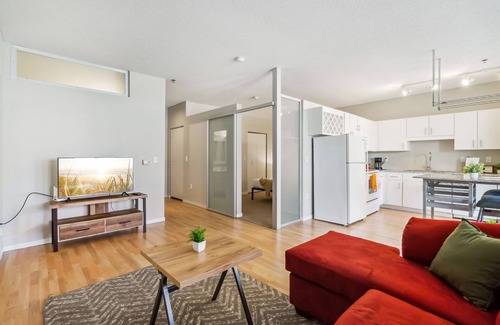 Mill District Apartamento | CozySuites Mill District with pool, gym #07