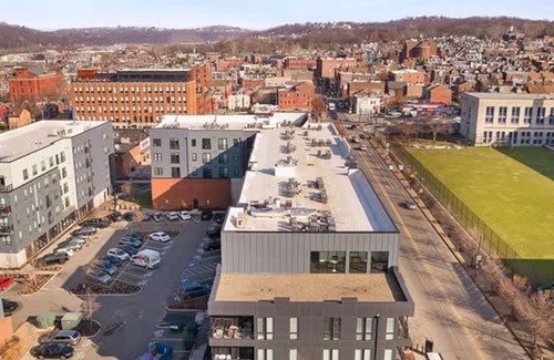 Lower Lawrenceville Apartamento | Cozysuites Trendy SDO Lawrenceville