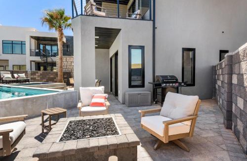 Hurricane Casa | CR 1582 - Luxurious Golf Haven - Pool & Spa - Stunning View