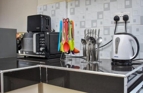 Eldoret Cama Y Desayuno | CR Homes