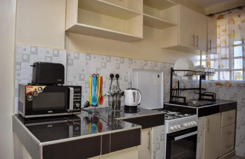 Eldoret Cama Y Desayuno | CR Homes