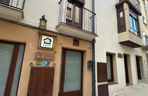 Lerin Casa | CR Las Mariposas: Una joya del siglo XVI en el corazón de Navarra