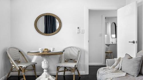 Coffs Harbour Casa | Crackers - Pet Friendly, Jetty Location, Walk to Restaurants