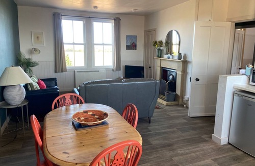 Anstruther Cabaña | Cradle Cottage - una cabaña con capacidad para 4 personas en 2 dormitorios