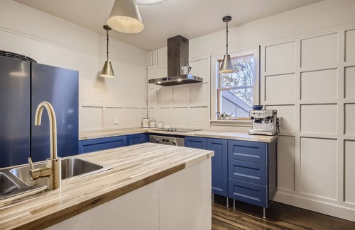 Lower Chautauqua Casa | ***Craftsman-Era House on Uni Hill, steps from campus & Chautauqua***