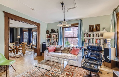 Lower Chautauqua Casa | ***Craftsman-Era House on Uni Hill, steps from campus & Chautauqua***