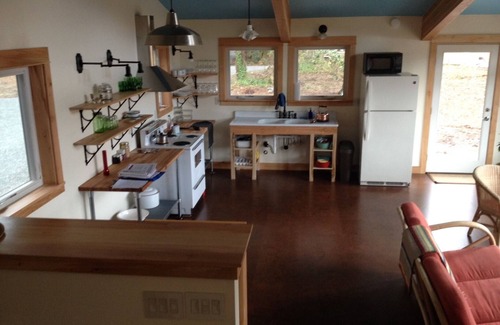 Deming Casa | Craftsman Guesthouse / Privado / Superficie arbolada / Caminata, bicicleta, esquí, leer, relajarse