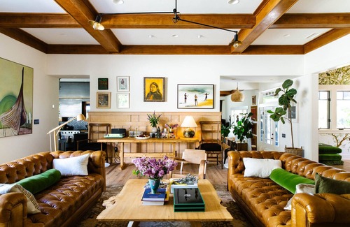 Ojai Casa | Artesano decorado eclécticamente debajo de las montañas Topa Topa