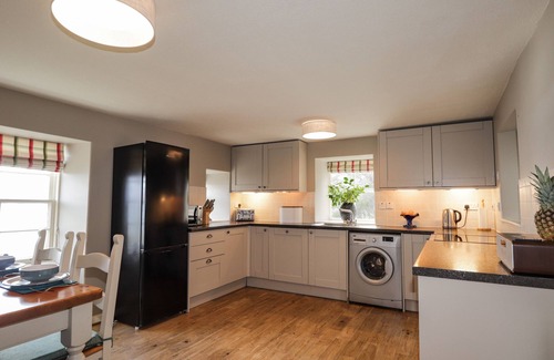 Balmacara Cabaña | CRAGGAN COTTAGE - BALMACARA, pet friendly in Kyle Of Lochalsh