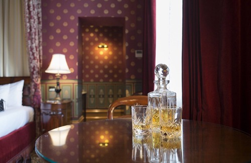 Ballarat Hotel | Craig's Royal Hotel