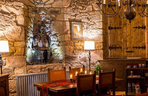 Turnhouse Casa | Craigiehall Temple