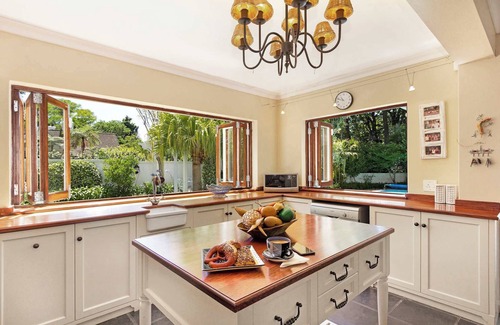 Newlands Villa | Craiglea Villa - Newlands Cape Town