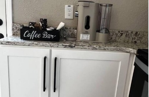 Hobbs Casa | Cranberry Cottage