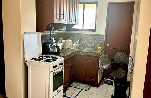 Mandurriao Apartamento | Cranberry's Place