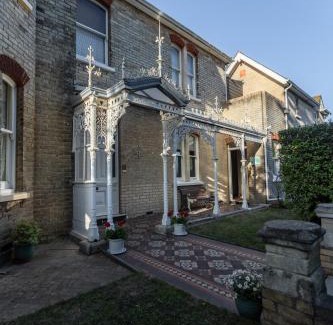 Poole Casa | Cranborne House