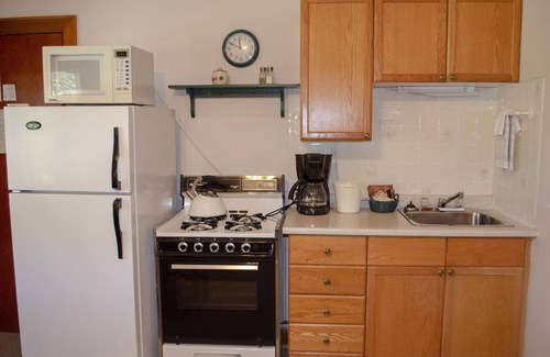 Waterton Park Cabina | Crandell Mountain Lodge