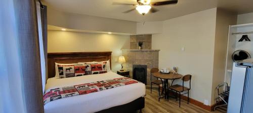 Waterton Park Cabina | Crandell Mountain Lodge