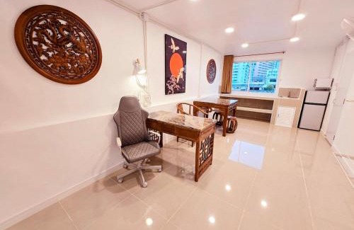 Thung Maha Mek Apartamento | Crane nest 14 loft with views over Sathorn