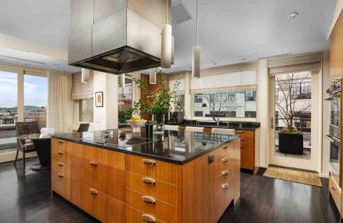 Pearl District Casa | Crane Penthouse