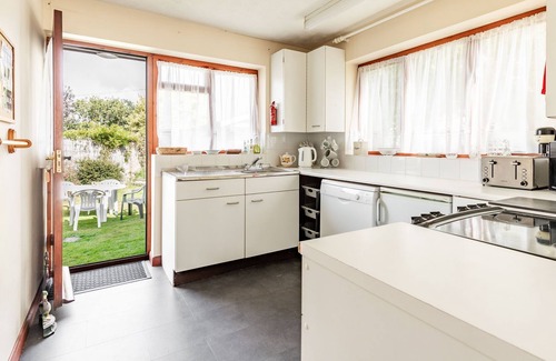 Scratby Casa | Cransley | Seaside Holiday Home | Minutes from the beach!