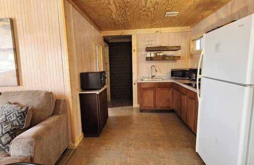 Fremont Cabina | Crappie Cabin - Waterfront resort on Fremont Wolf River