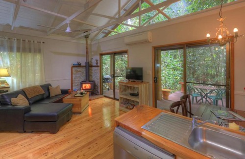 Lake Eacham Complejo | Crater Lakes Rainforest Cottages