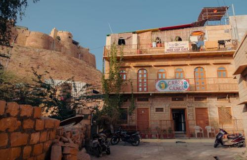 Amar Sagar Pol Casa | Crazy Camel Hotel & Safari