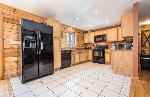 Sky Valley Casa | Crazy Idea | Wooded Views, Fire Pit, & Community Beach Access