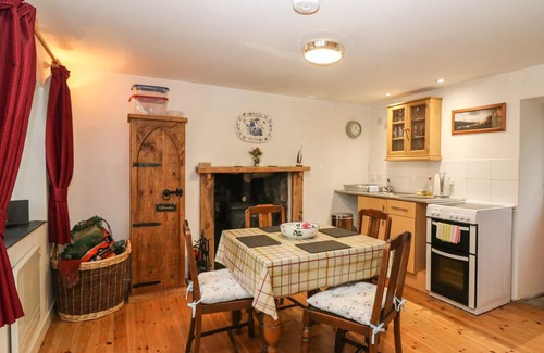 Sallachy Cabaña | Creag Mhor Cottage, DORNIE