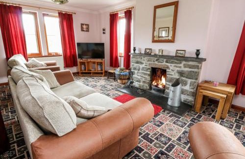 Newtonmore Casa | Creag-na-Sanais