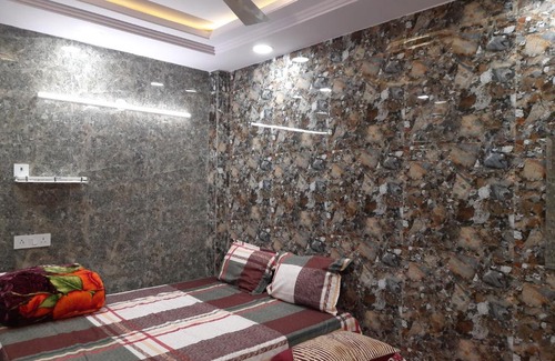 Lajpat Nagar Apartamento | Cream location luxury stay in posh lajpat nagar with attached kitchen and washroom,complete private apartment with full privacy and private entrance, cal 92121, 74700