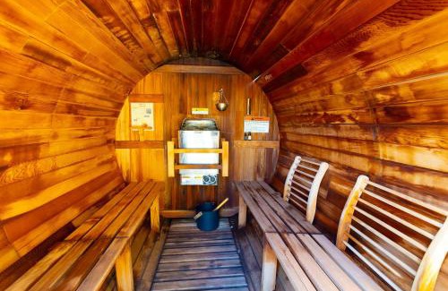 Johnson City Casa | Creator Cabin - Retreat for 8